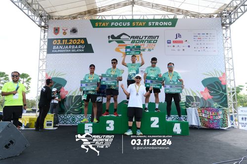 Race photo from Arutmin Borneo Run 2024