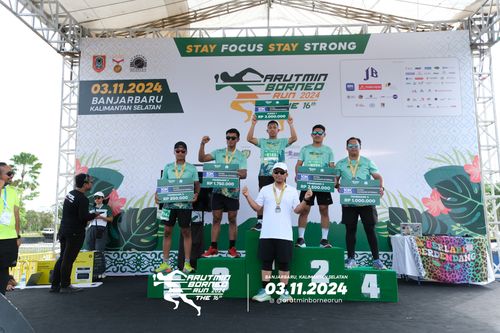 Race photo from Arutmin Borneo Run 2024