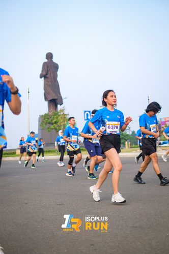 Race photo from ISOPlus Run 2024 Jakarta