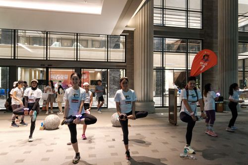 Race photo from PIK NITE RUN VIBES
