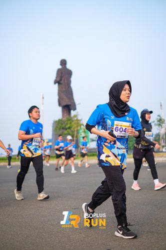Race photo from ISOPlus Run 2024 Jakarta