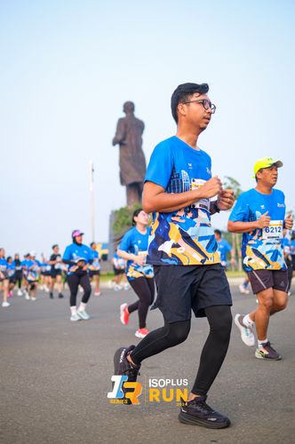 Race photo from ISOPlus Run 2024 Jakarta