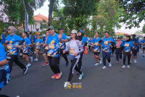 Race photo from Isoplus Run 2024 Surabaya