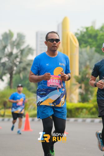 Race photo from Isoplus Run 2024 Surabaya