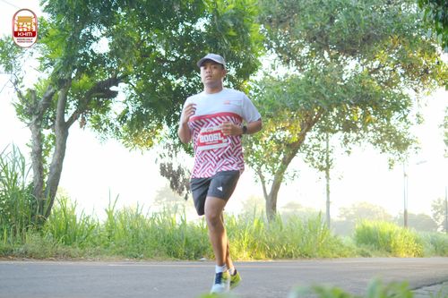 Race photo from Kediri Half Marathon 2024
