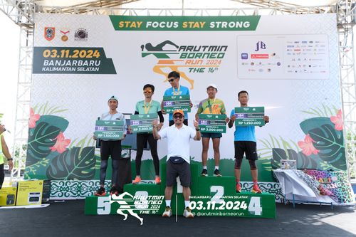 Race photo from Arutmin Borneo Run 2024