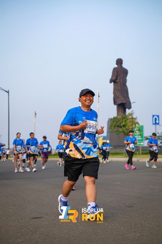 Race photo from ISOPlus Run 2024 Jakarta