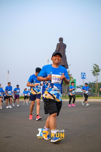 Race photo from ISOPlus Run 2024 Jakarta