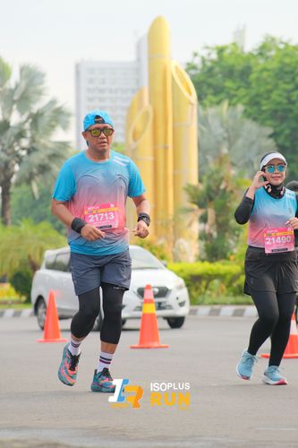 Race photo from Isoplus Run 2024 Surabaya