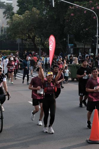 Race photo from Assurance Fun Run 2024