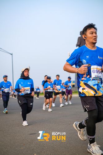 Race photo from ISOPlus Run 2024 Jakarta