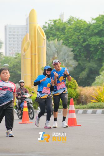 Race photo from Isoplus Run 2024 Surabaya
