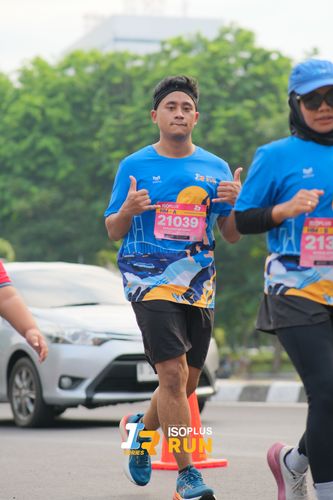 Race photo from Isoplus Run 2024 Surabaya