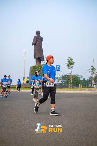 Race photo from ISOPlus Run 2024 Jakarta