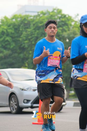 Race photo from Isoplus Run 2024 Surabaya