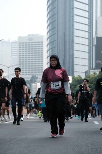 Race photo from Assurance Fun Run 2024