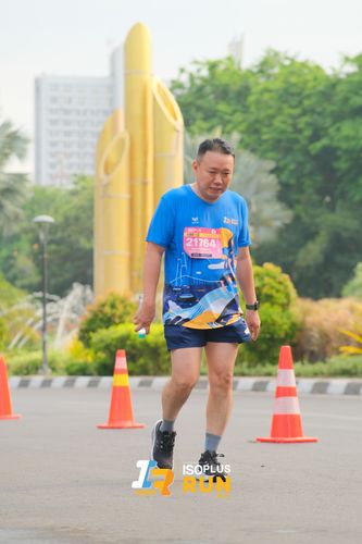 Race photo from Isoplus Run 2024 Surabaya