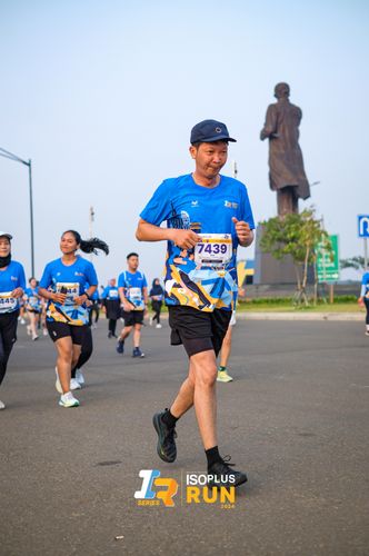 Race photo from ISOPlus Run 2024 Jakarta