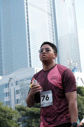 Race photo from Assurance Fun Run 2024