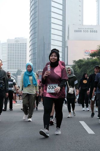 Race photo from Assurance Fun Run 2024
