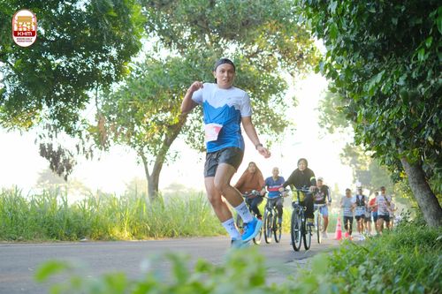 Race photo from Kediri Half Marathon 2024