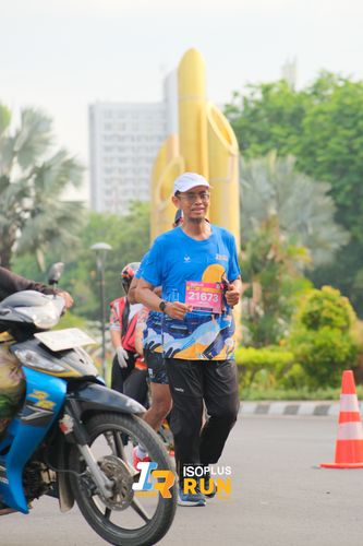 Race photo from Isoplus Run 2024 Surabaya