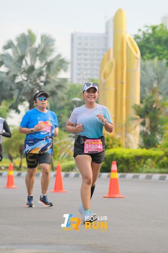 Race photo from Isoplus Run 2024 Surabaya