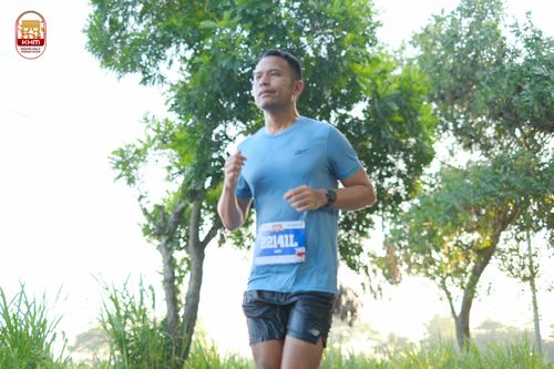 Race photo from Kediri Half Marathon 2024