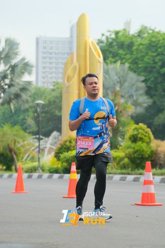 Race photo from Isoplus Run 2024 Surabaya