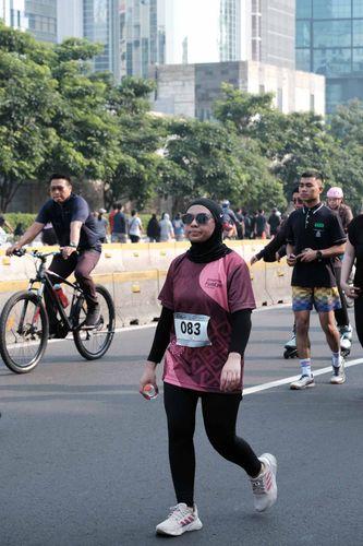 Race photo from Assurance Fun Run 2024