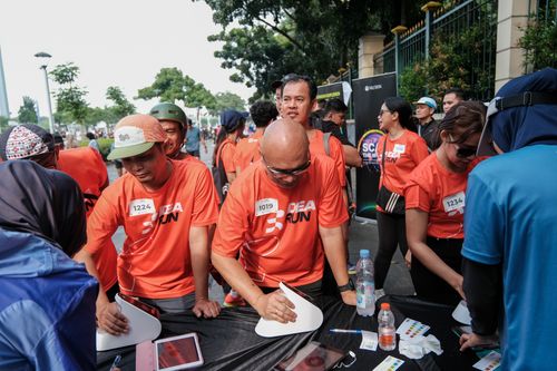 Race photo from NU SKIN RUNNING CLUB