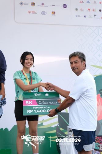 Race photo from Arutmin Borneo Run 2024