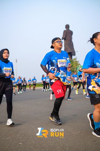 Race photo from ISOPlus Run 2024 Jakarta
