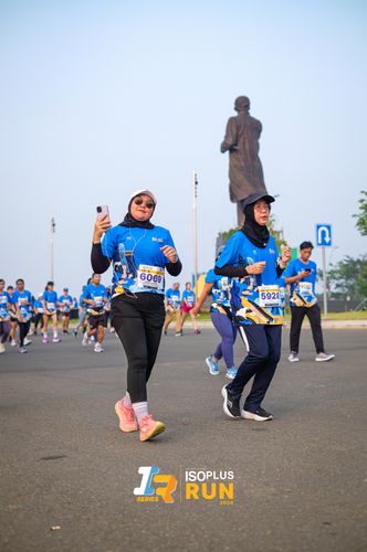 Race photo from ISOPlus Run 2024 Jakarta
