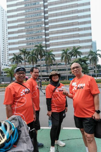 Race photo from NU SKIN RUNNING CLUB