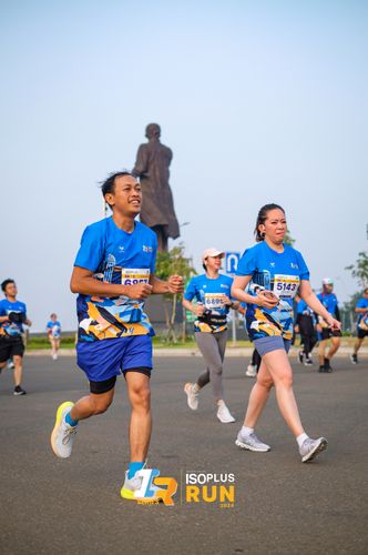 Race photo from ISOPlus Run 2024 Jakarta