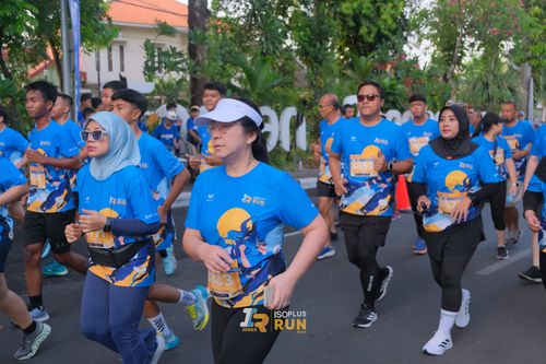 Race photo from Isoplus Run 2024 Surabaya