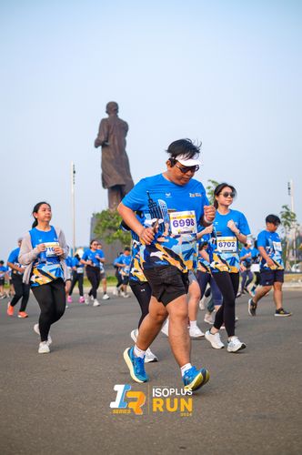 Race photo from ISOPlus Run 2024 Jakarta
