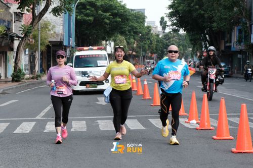 Race photo from Isoplus Run 2024 Surabaya