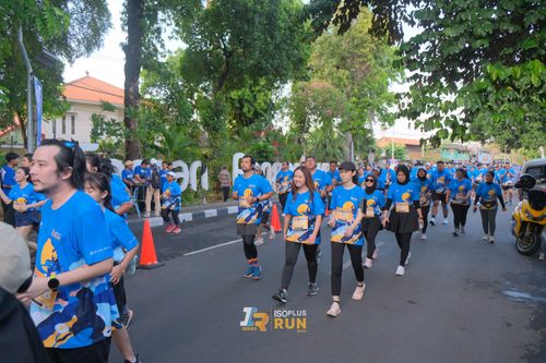 Race photo from Isoplus Run 2024 Surabaya