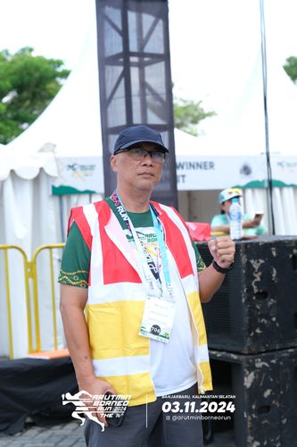 Race photo from Arutmin Borneo Run 2024