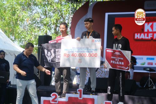 Race photo from Kediri Half Marathon 2025