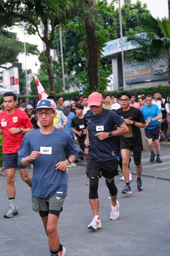 Race photo from NSRC VIII 03082005