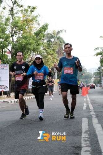 Race photo from Isoplus Run 2024 Surabaya
