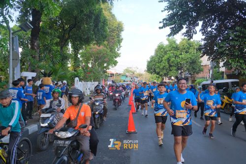 Race photo from Isoplus Run 2024 Surabaya