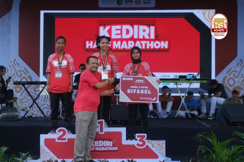 Race photo from Kediri Half Marathon 2025
