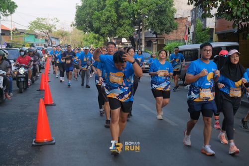 Race photo from Isoplus Run 2024 Surabaya