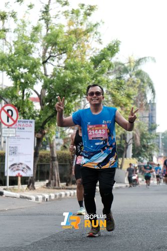 Race photo from Isoplus Run 2024 Surabaya