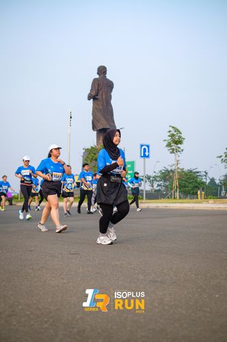 Race photo from ISOPlus Run 2024 Jakarta