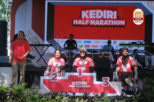 Race photo from Kediri Half Marathon 2025